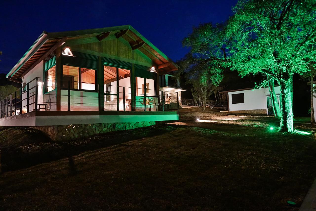 Chalés Cinco Estrelas Monteverde Extérieur photo